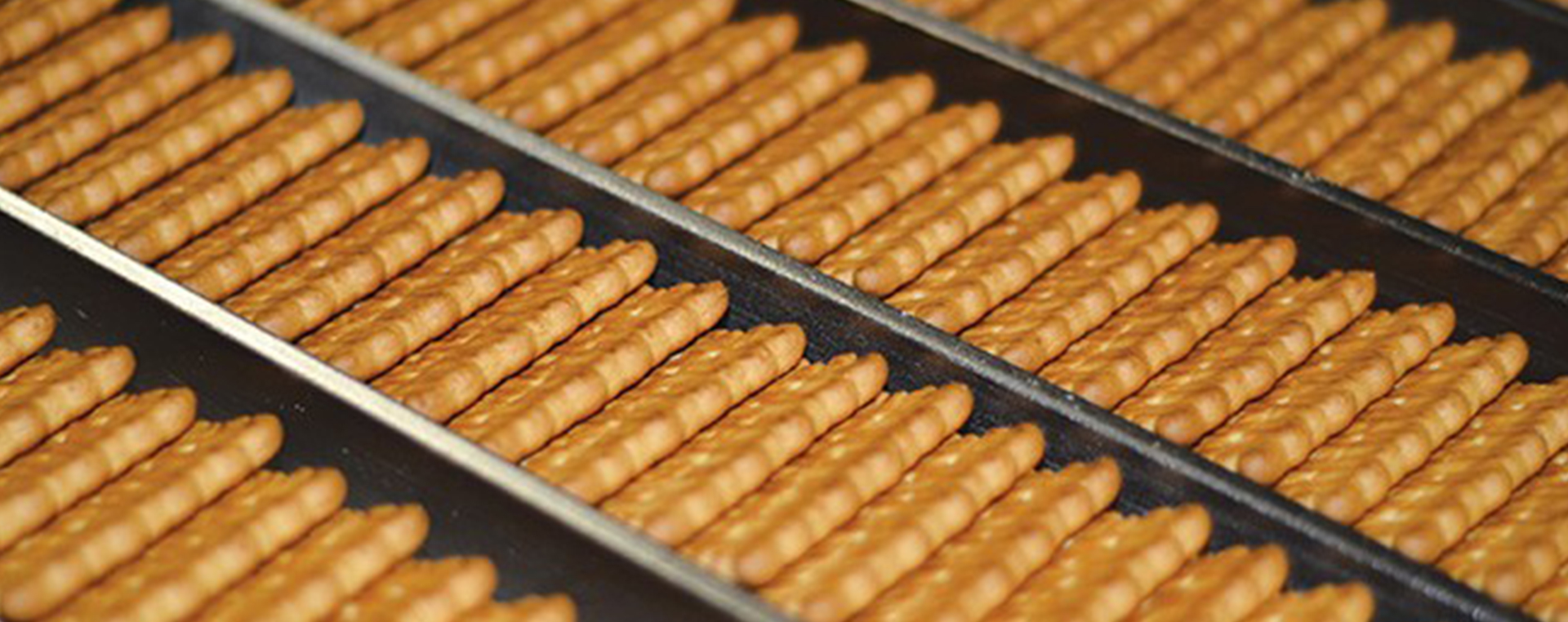 Short dough biscuits